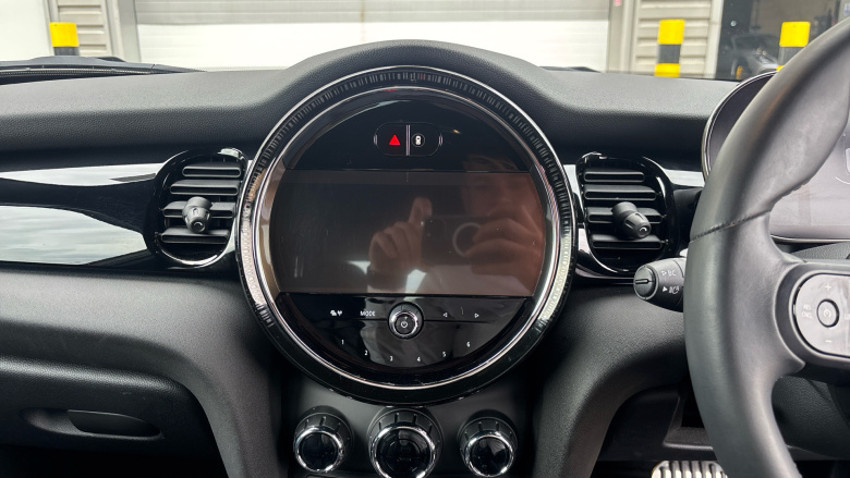MINI Cooper 1.5 C Sport 5dr Auto Petrol Hatchback
